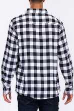 Load image into Gallery viewer, Regular Fit Checker Plaid Flannel Long Sleeve