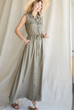 Load image into Gallery viewer, BUTTON DOWN MAXI DRESS