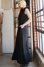Load image into Gallery viewer, BUTTON DOWN MAXI DRESS
