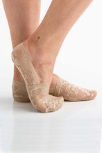 Load image into Gallery viewer, No-Slip Floral Lace Socks
