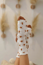 Load image into Gallery viewer, Star Design Socks
