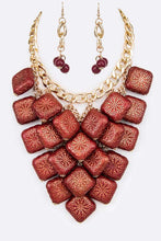 Load image into Gallery viewer, Textured Wooden Beads Statement Necklace Set