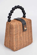 Load image into Gallery viewer, Beads Handle Straw Structure Clutch Swing Bag