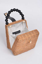 Load image into Gallery viewer, Beads Handle Straw Structure Clutch Swing Bag