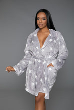 Load image into Gallery viewer, Kaylee Robe Star Print
