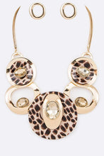 Load image into Gallery viewer, Crystal Hoops Statement Necklace Set