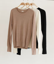 Load image into Gallery viewer, BAMBOO SWEATER CREW NECK TOP