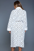 Load image into Gallery viewer, Kimmie Robe