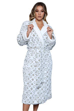 Load image into Gallery viewer, Kimmie Robe