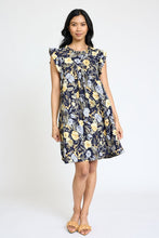Load image into Gallery viewer, Plus Size Spring Ruffle Hem Shift Dress