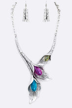 Load image into Gallery viewer, Flower Metal Statement Necklace Set