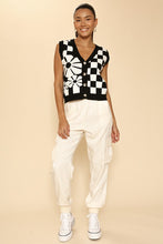 Load image into Gallery viewer, Checkered knit vest