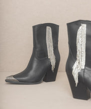 Load image into Gallery viewer, Rhinestone Fringe Boots