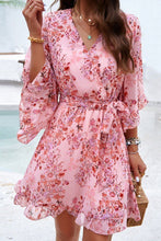 Load image into Gallery viewer, Floral wrap dress