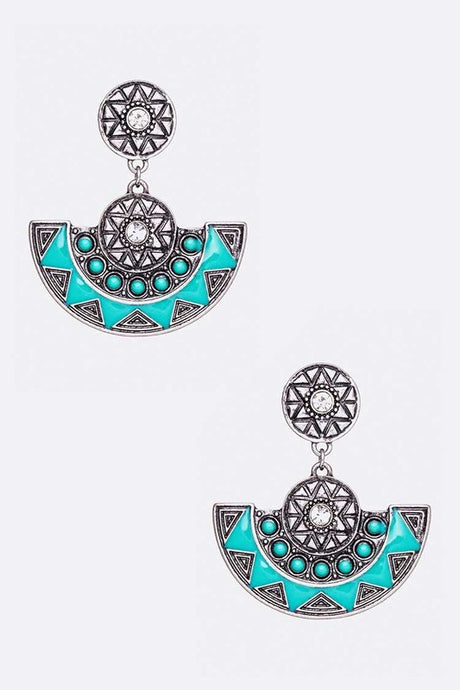 Embossed Fan Drop c Earrings