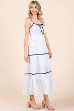 Load image into Gallery viewer, Plus Piping Detailed Midi Sundress