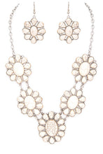 Load image into Gallery viewer, Turquoise Mix Stone Necklace Set