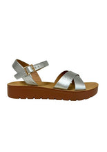 Load image into Gallery viewer, VERA METALLIC COMFORTABLE SANDALS - FLATS