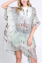 Load image into Gallery viewer, Checker Floral Fashion Kimono