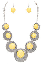 Load image into Gallery viewer, Round Stone Western Inspired Bib Necklace Set