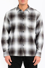 Load image into Gallery viewer, Mens Plaid Long Sleeve Flannel