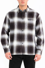 Load image into Gallery viewer, Mens Plaid Long Sleeve Flannel