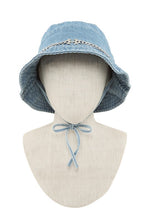Load image into Gallery viewer, H Metal Accent Bucket Hat