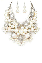 Load image into Gallery viewer, Mix Pearls Statement Oversize Necklace Set
