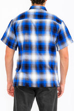 Load image into Gallery viewer, Mens Plaid Short Sleeve Flannel