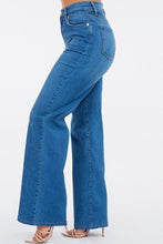 Load image into Gallery viewer, Wide Leg Jean in Medium Blue