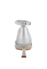 Load image into Gallery viewer, Onkana Diamante Brooch Kitten Heel Sandals