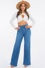 Load image into Gallery viewer, Wide Leg Jean in Medium Blue