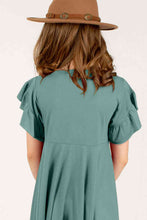 Load image into Gallery viewer, Round Neck Petal Sleeve Dress