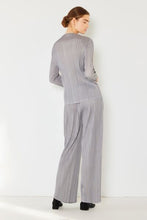 Load image into Gallery viewer, Pleated Elastic-Waist Straight Pants
